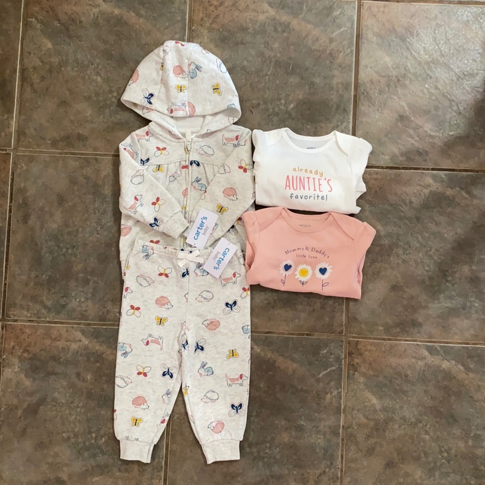 Carters - matching set with 2 long sleeves NWT